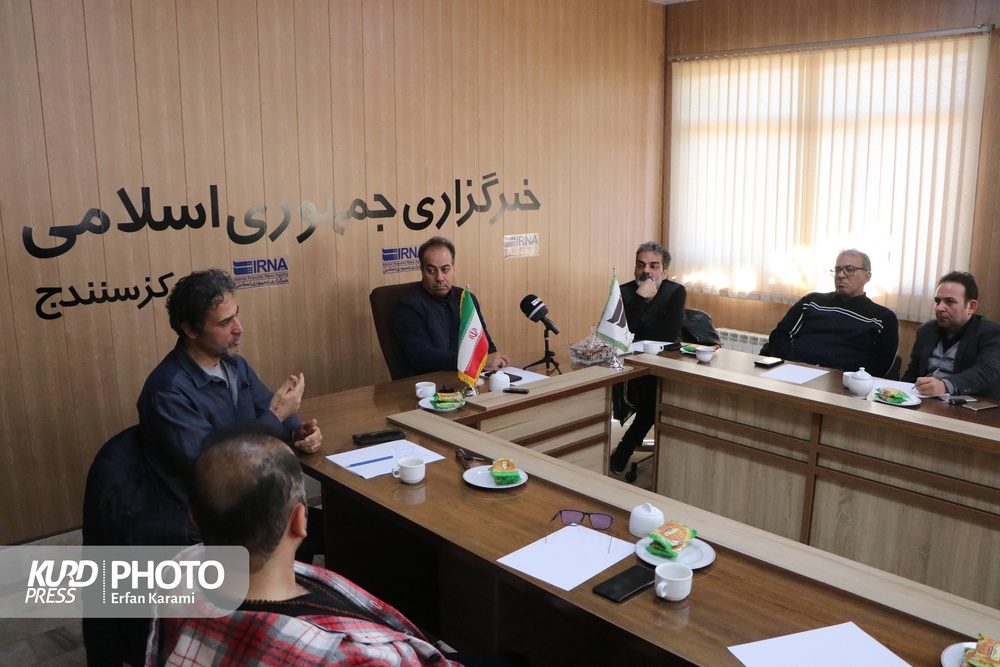 میزگرد عوامل سریال سنجرخان با حضور اصحاب رسانه در سنندج