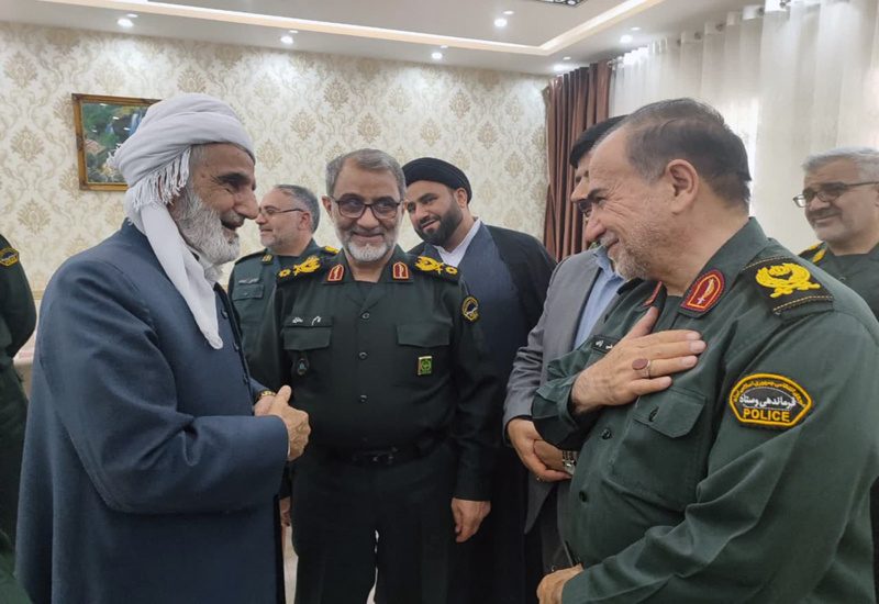 ماموستا رستمی: مردم وفادار کردستان مدیون زحمات پلیس هستند