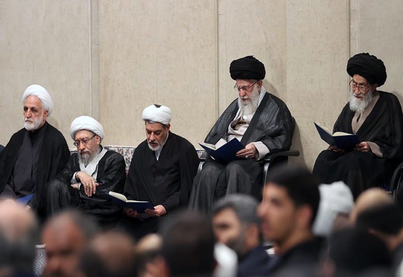 مراسم بزرگداشت رئیس جمهور و همراهانش از سوی رهبر انقلاب برگزار شد