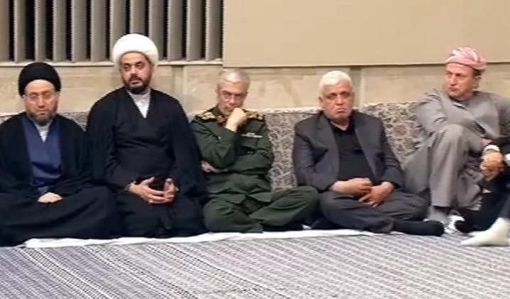 ئامادەبوونی ئەدهەم بارزانی لەگەڵ کەسایەتییە سیاسییەکانی عێراق لە بەیتی ڕێبەری بۆ بەشداری لە پرسەی ئایەتۆڵڵا ڕەئیسی