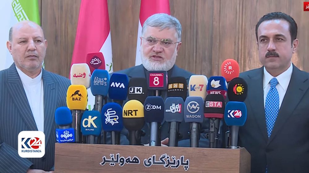 استاندار آذربایجان غربی: در مدت دو سال گذشته بالغ بر یک میلیارد دلار مبادلات تجاری در مرز حاجی عمران انجام گرفته است