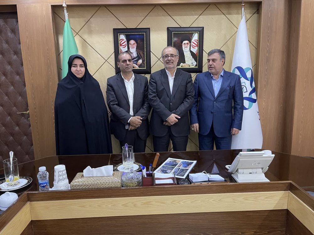 دیدار مجمع نمایندگان استان ایلام با رئیس صندوق توسعه ملی