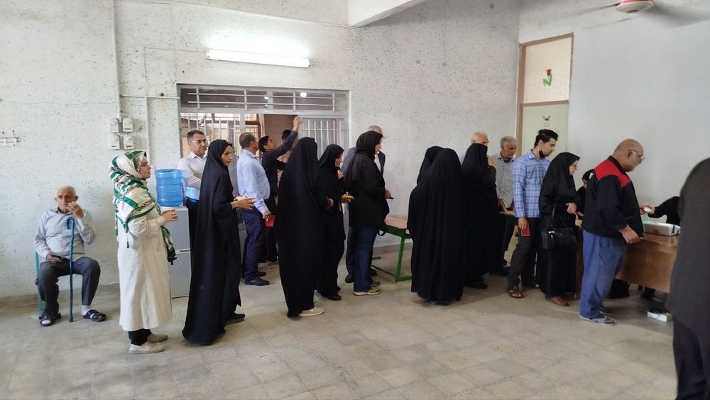 Second round of Iranian presidential elections begin across the country, including Kurdish regions