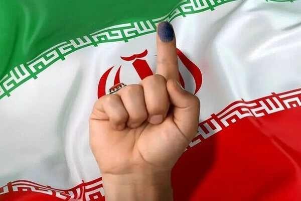 حضور مردم در ساعات اولیه رای گیری پای صندوق های رای