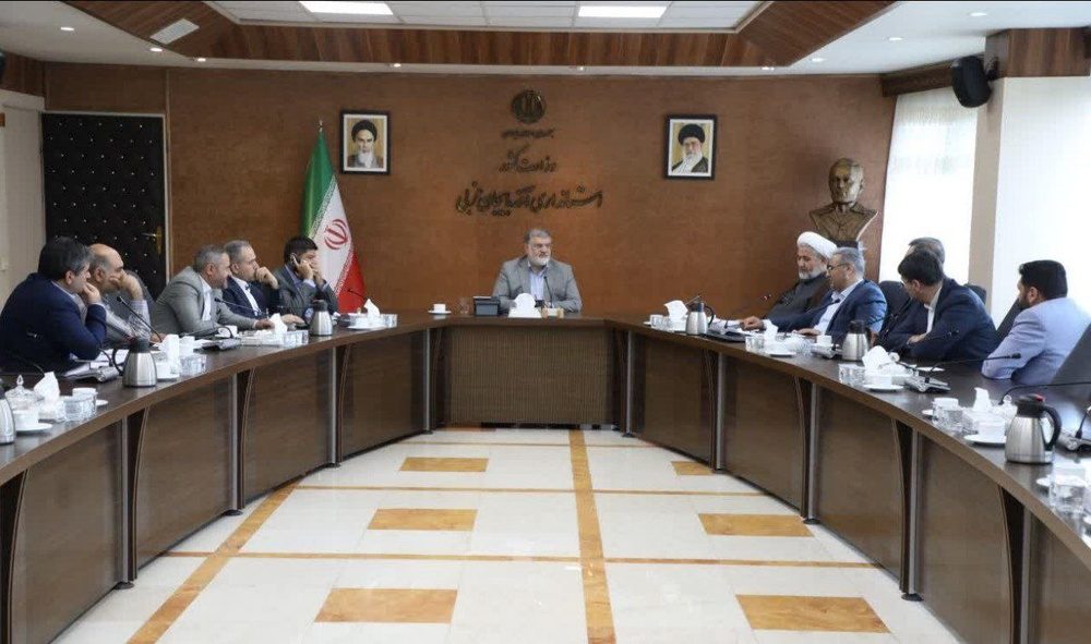عدم هماهنگی بین دستگاه ها سبب متضرر شدن مردم می شود
