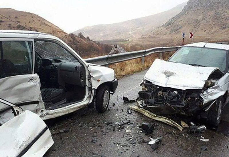تصادف محور دیواندره – سنندج یک کشته و چهار مصدوم برجای گذاشت