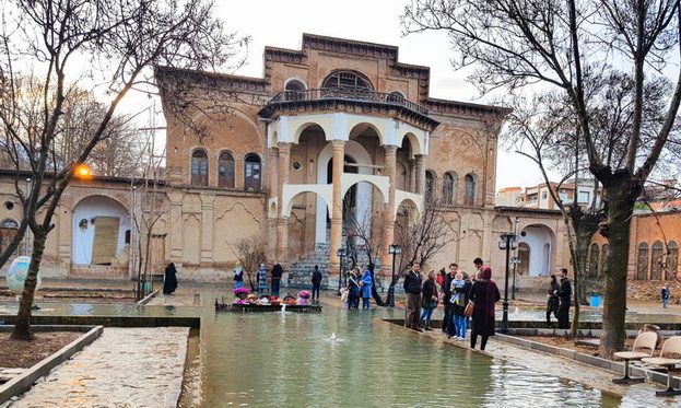 کاخ موزه خسروآباد سنندج پس از مرمت به موزه ای فاخر تبدیل می شود