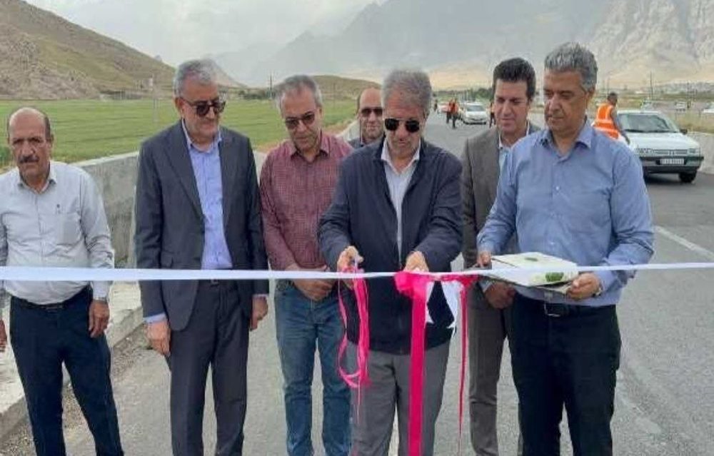 افتتاح پل گاماسیاب در کریدور بزرگراهی غرب کشور