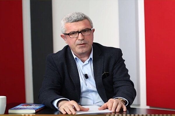 اوجالان برای ورود به «سیاستِ فعال» آماده میشود؛ محور بحث «ادغام دموکراتیک» است