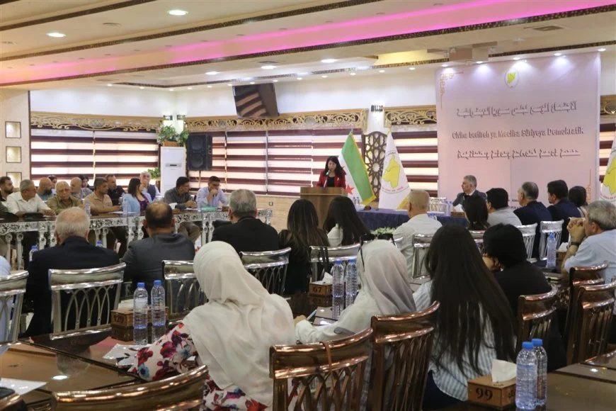 نشست مجلس سوریه دموکراتیک برای تعیین سیاستهای جدید برگزار شد