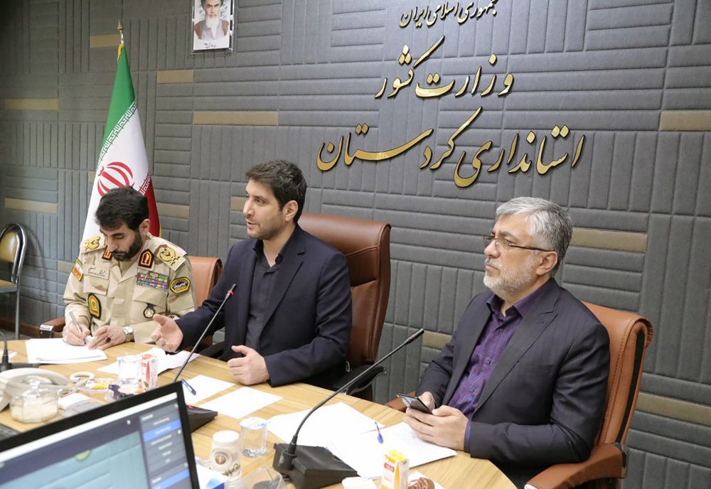 استاندار کردستان: ظرفیت تجارت مرزی باید به نفع مرزنشینان استفاده شود