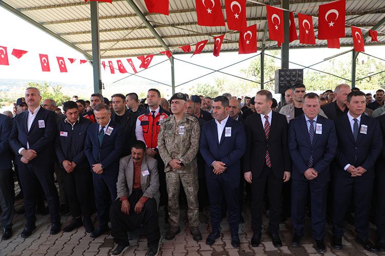 وزارت دفاع ترکیه اعلام کرد: جانباختن نیروی پیادهنظام در توکات