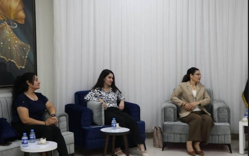 دیدار دفتر زنان آوارگان سره‌کانی با الهام احمد درباره بازگشت امن آوارگان