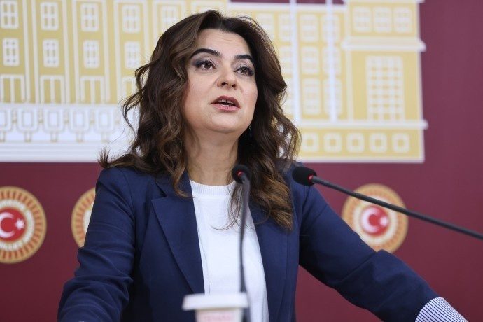 درێژکردنەوەی مانەوەی سەربازیی تورکیا لە سووریا و عێراق جێگەی قبووڵ کردن نییە