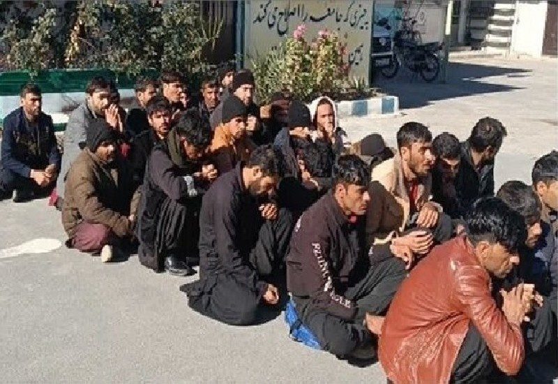 ۳۶ تبعه خارجی غیرمجاز در سقز شناسایی و دستگیر شدند