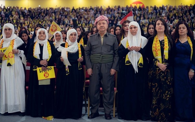 Masoud Barzani warns against using salary cuts as “political weapon” in Kurdistan region