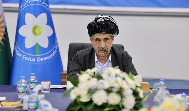 سوسیال دمکرات‌ کردستان پیوستن به حزب دمکرات یا اتحادیه میهنی را رد کرد
