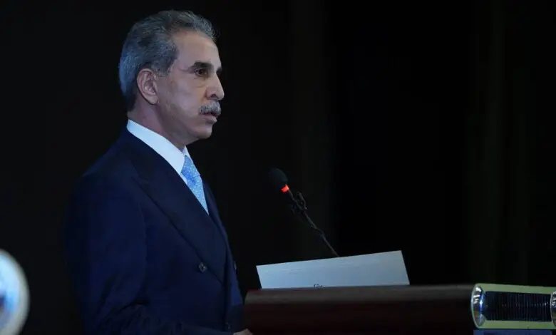 فائق زیدان: دیگر نیازی به سلاح خارج از چارچوب حکومت نیست