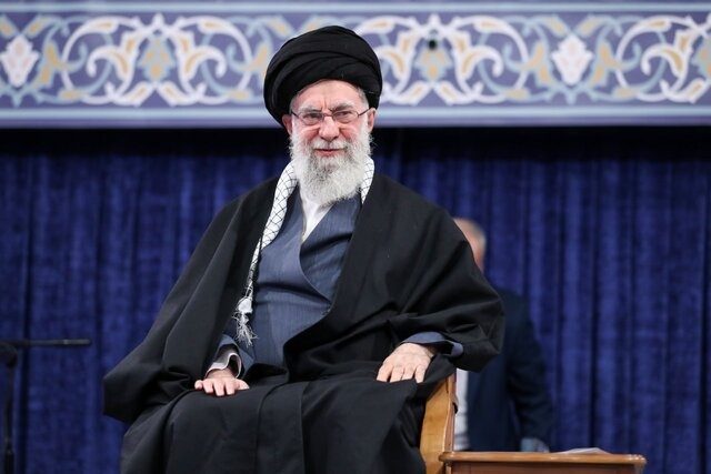 هنرمندان سلیمانیه برای شهادت آیت‌الله خامنه‌ای سرود خواندند
