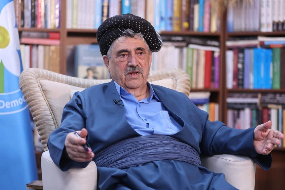 رئیس حزب سوسیال‌دمکرات کردستان: مرجع شیعیان ترامپ است نه آیت‌ الله سیستانی