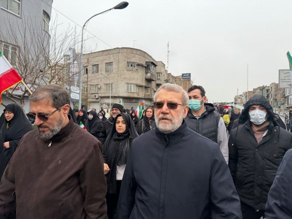 علی لاریجانی: دشمن کم آورده است