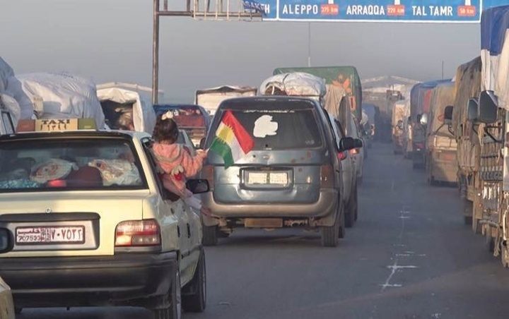 پێنجەمین کاروانی ئاوارەکانی عەفرین لە کۆبانێوە بەرەو زێدی خۆیان بەڕێ کەوتن