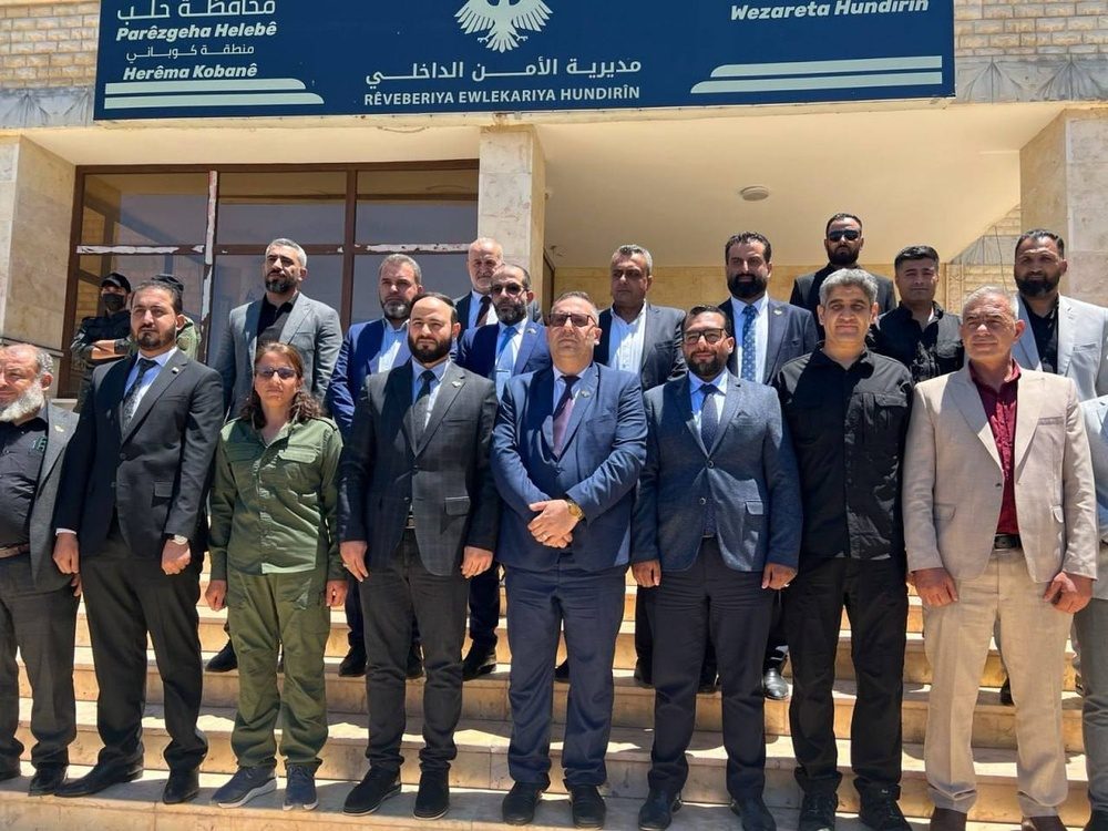 The governor of Aleppo entered Kobani on an official visit