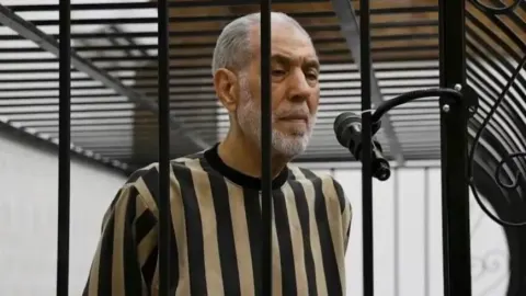 دادگاه دمشق احمد حسون را به حبس ابد محکوم کرد