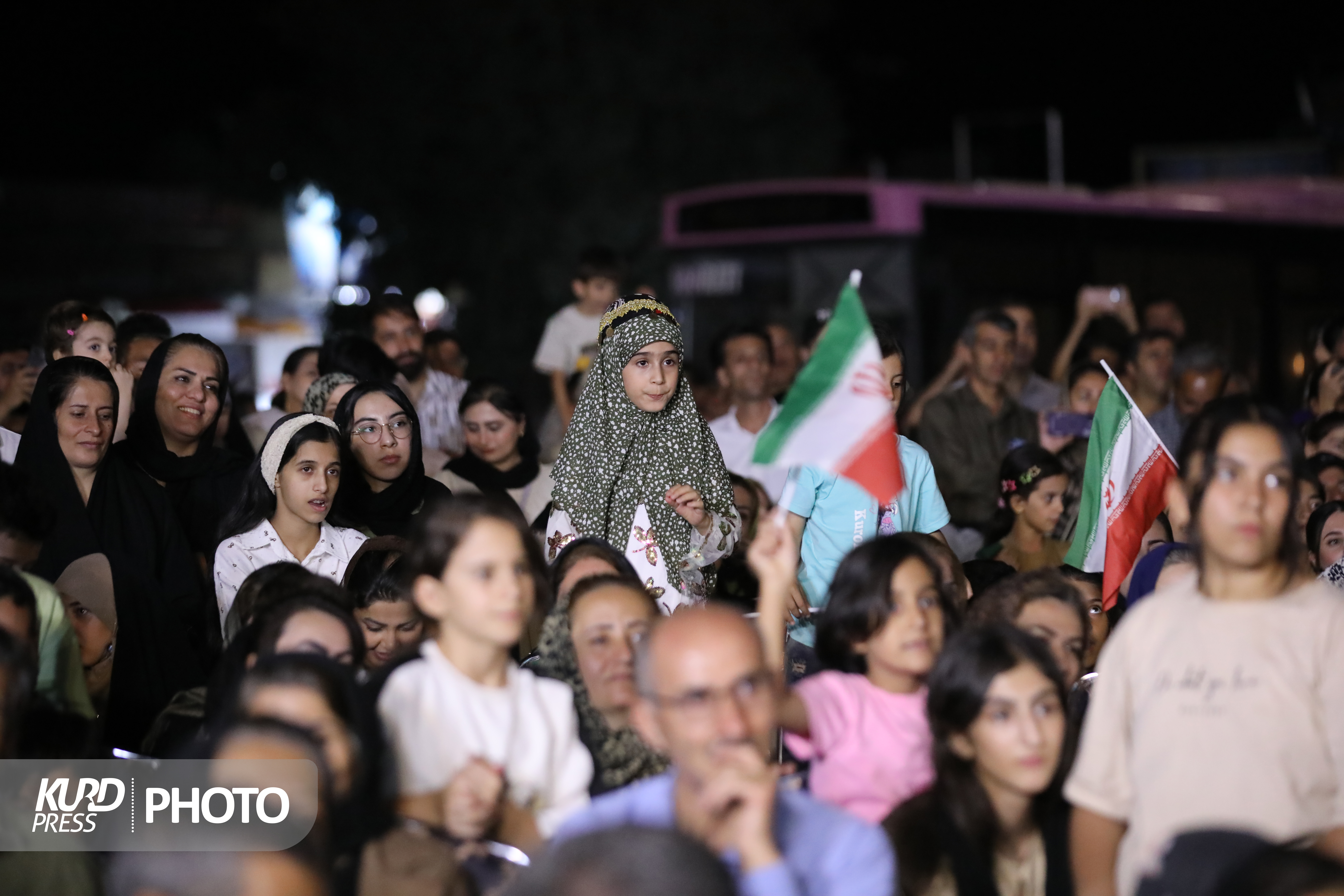 مهمانی امت احمد(ص)؛ جلوه ای از همدلی و وحدت مردم کردستان در سنندج