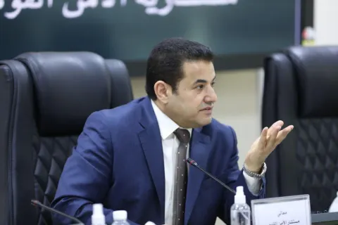 قاسم الاعرجی: سلاح پیشمرگه قانونی است؛ از جمع‌آوری سلاح گروه‌های مسلح عقب‌نشینی نمی‌کنیم