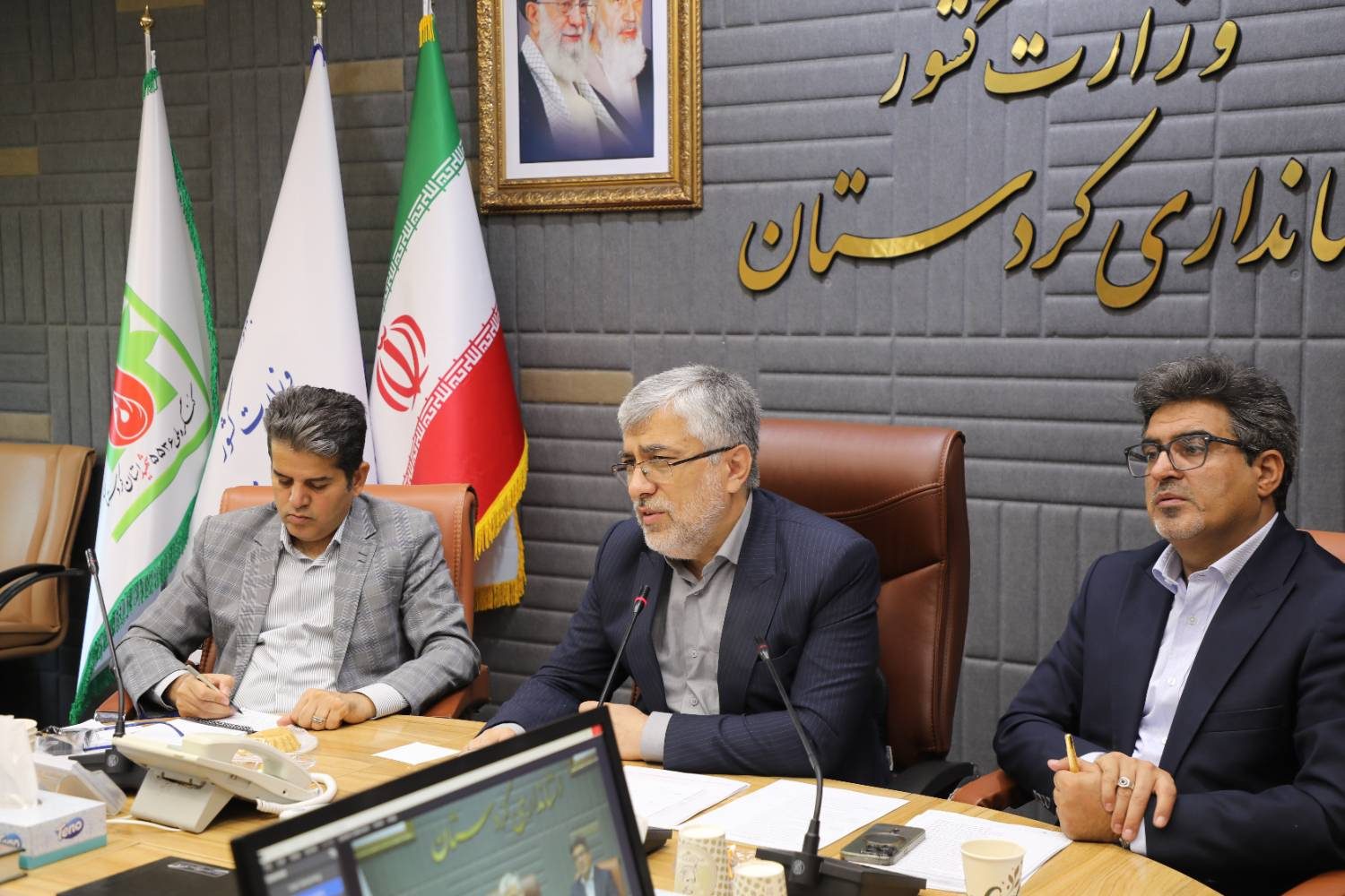 مصوبات شورای گفت وگو باید با زمان بندی مشخص اجرا شود