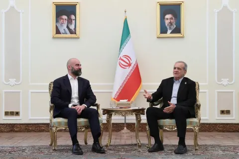 بافل طالبانی به پزشکیان: تمام تلاش خود را برای آرام کردن اوضاع به کار می‌گیریم