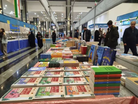 هجدمین نمایشگاه سراسری کتاب در ارومیه افتتاح شد