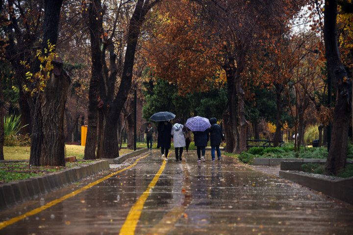 رگبار باران در راه آذربایجان غربی/دما هفته آینده کاهش می یابد