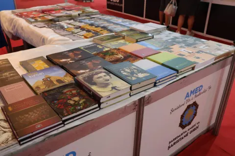 دهمین نمایشگاه کتاب دیاربکر با حضور ۱۲۵ ناشر افتتاح شد