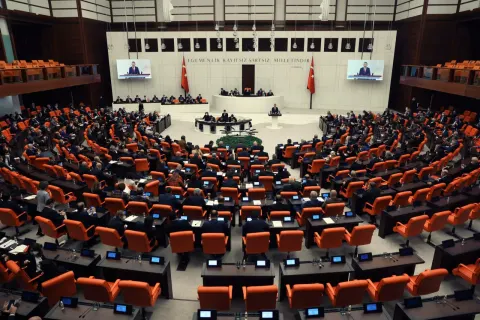 پێویستیی بەشداریی لایەنی بێلایەن لە پڕۆسەی ئاشتیی کوردەکان و تورکیا