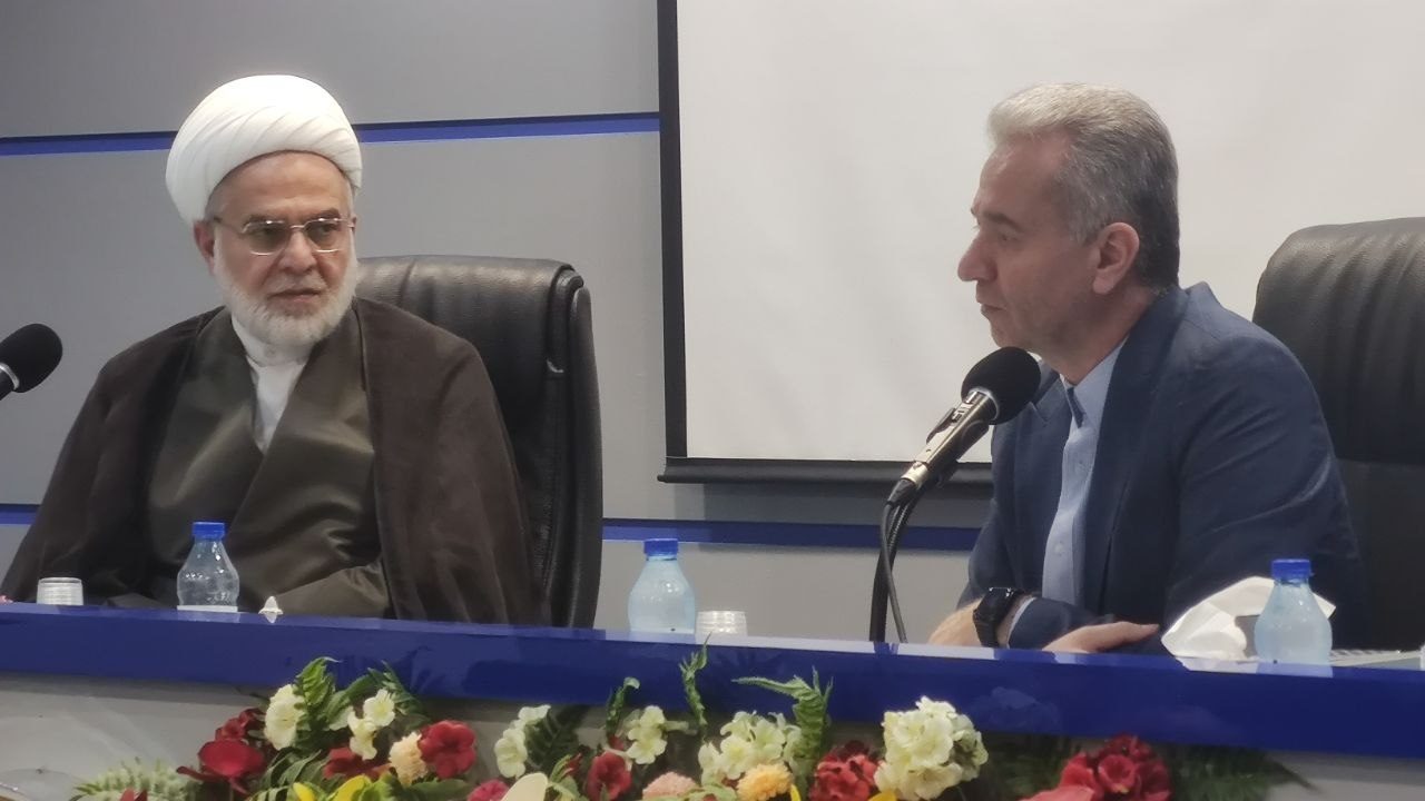 پورذهبی: بانک‌ها نباید برای مردم «دیوار اداری» باشند