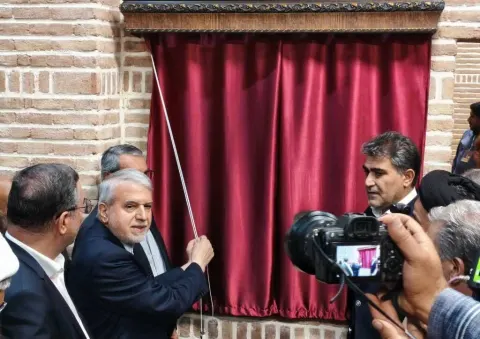 پس از ٨ سال انتظار؛ بارگاه شمس تبریزی در خوی افتتاح شد