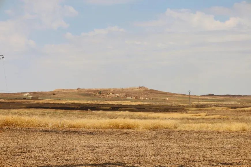 ممانعت ارتش ترکیه از ورود ساکنان روستایی در حومه تل تمر به خانه‌هایشان