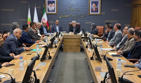 توزیع شیر رایگان مدارس منظم و با نظارت کامل انجام شود