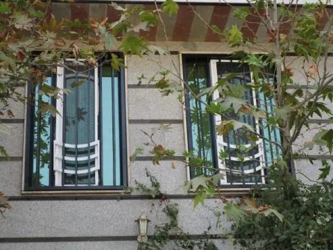 نکات قیمت حفاظ پنجره؛ راهنمای خرید و عوامل موثر