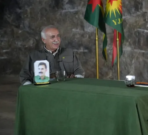 ترکیه باید سیاست انکار را کنار بگذارد، کُردها نیز باید از مبارزه مسلحانه دست بکشند