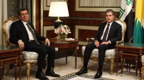 دیدار مظلوم عبدی و نچیروان بارزانی درباره تحولات سوریه و حقوق کُردها