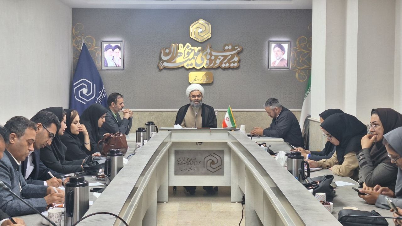 همایش بانوی کرد در راستای تبیین جایگاه واقعی زن کرد برگزار می‌شود