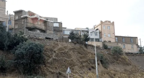 ۱۱ ترانشه حادثه خیز در سنندج نیازمند ایمن سازی است