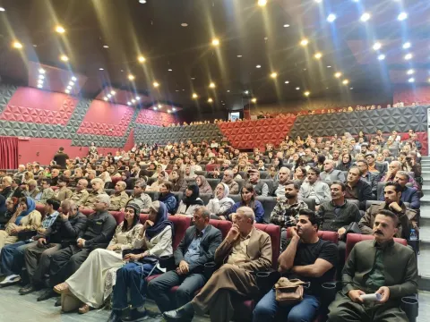 لقمان نادرپور؛ راوی تصویری و پژوهشگر حافظه فرهنگی کردستان