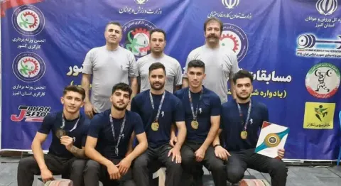 تیم وزنه برداری کارگران کردستان قهرمان کشور شد