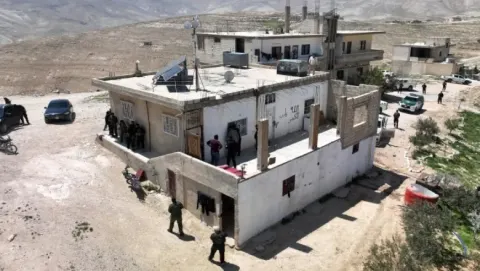 کشته شدن هفت نفر در درگیری‌هایی در حومه دمشق
